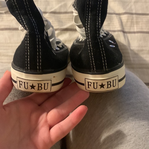 shawn mendes shoes - Picture 7 of 7